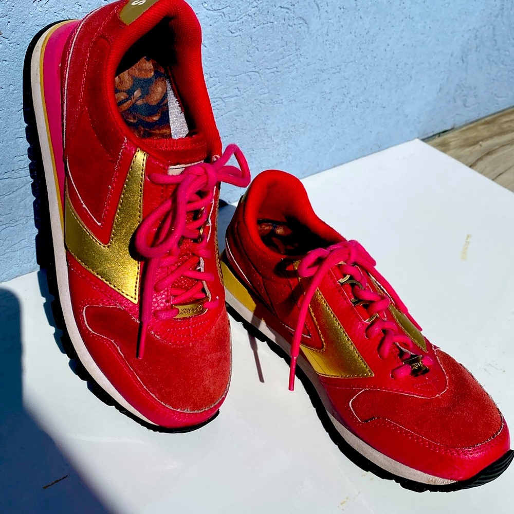 Brooks shoes